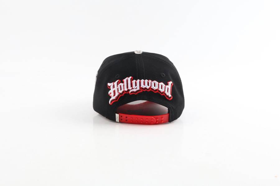 LA Old English — Black/Red