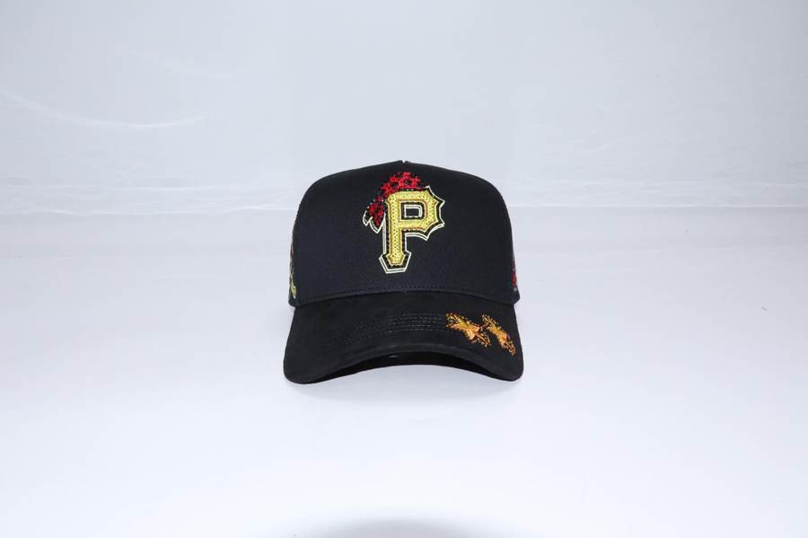 Pittsburgh Pirates — Black/Black