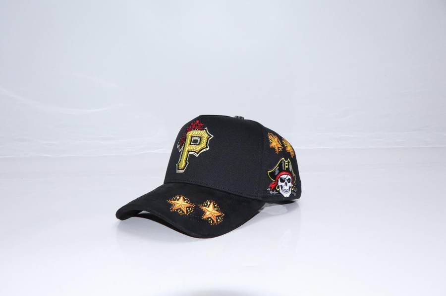 Pittsburgh Pirates — Black/Black