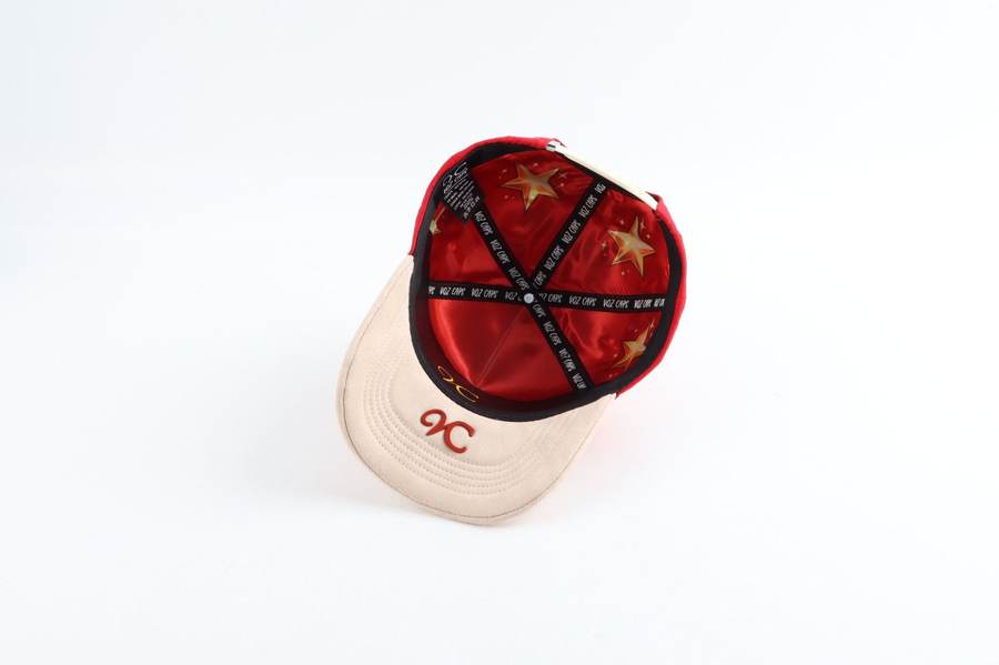 Pittsburgh Pirates — Red/Beige